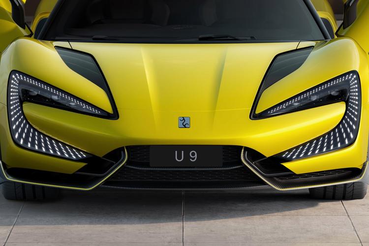 重庆301仰望U9以性能突破设计的极限，理想汽车企业文化与价值观